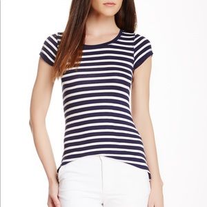 BCBGMaxAzria “VOTY” NWT Ribbed Tee S